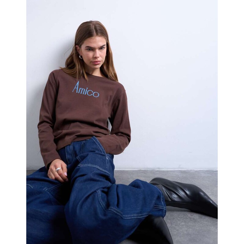 Topshop Amico graphic boxy long sleeve tee in brown 108996000