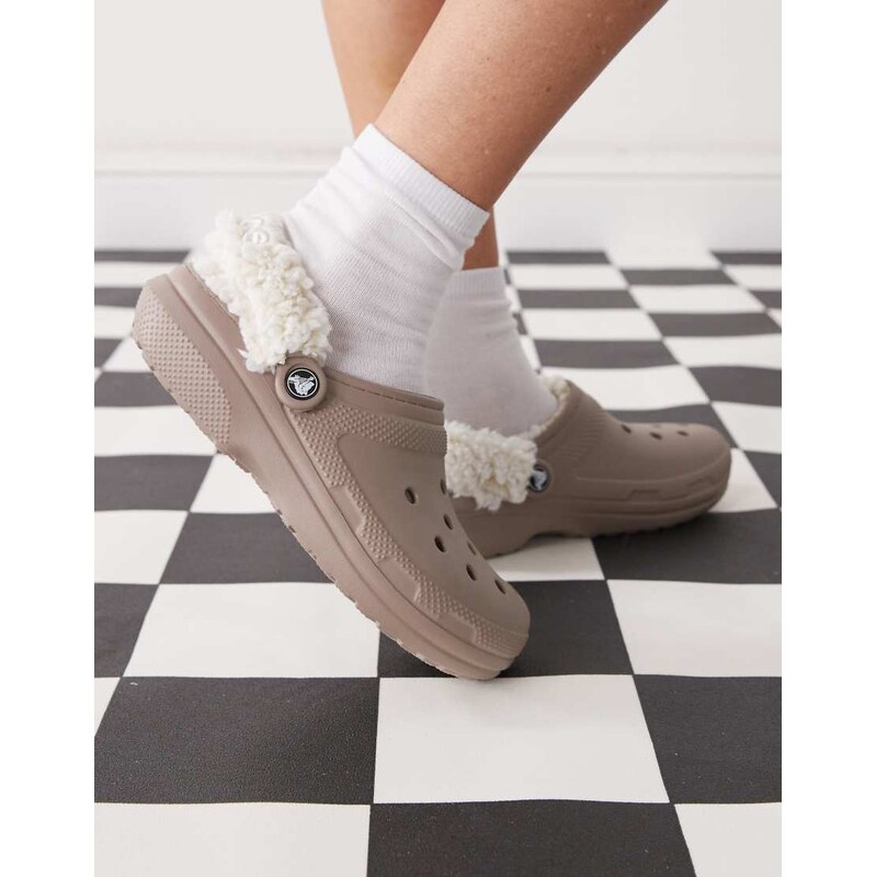 Crocs Classic fleece lined clog in mushroom brown 109116367
