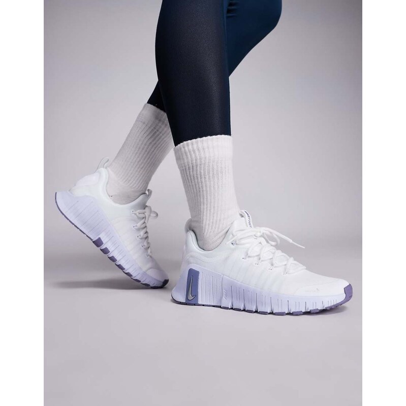 Nike Training Free Metcon 6 trainers in white and light blue