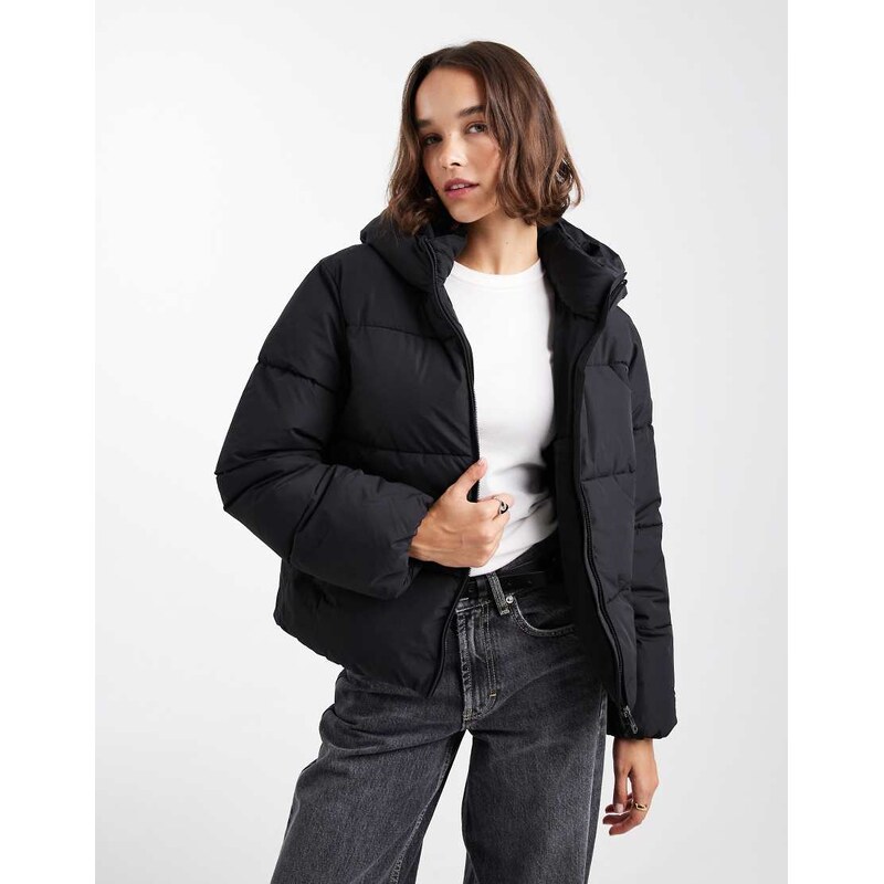 ONLY puffer jacket with hood in black 109042571