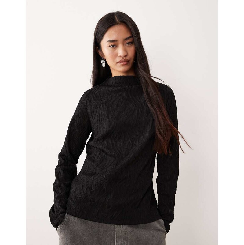 Vila sheer textured long sleeve top in black 109109190