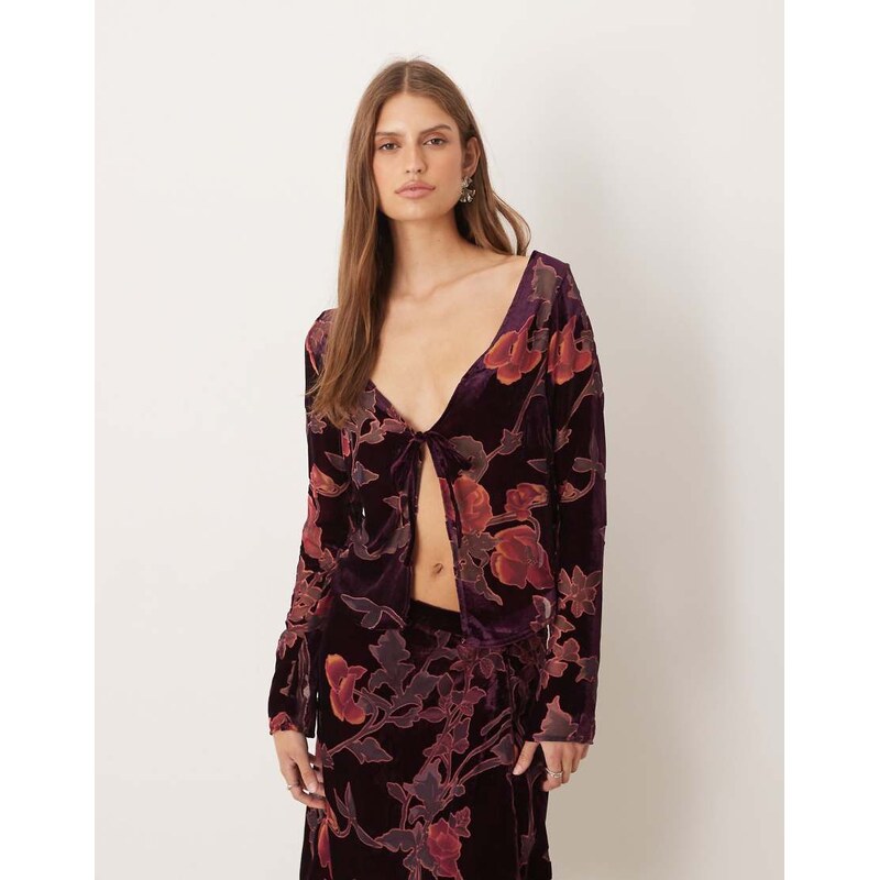 Motel Sukita long sleeve floral top in burgundy-Red