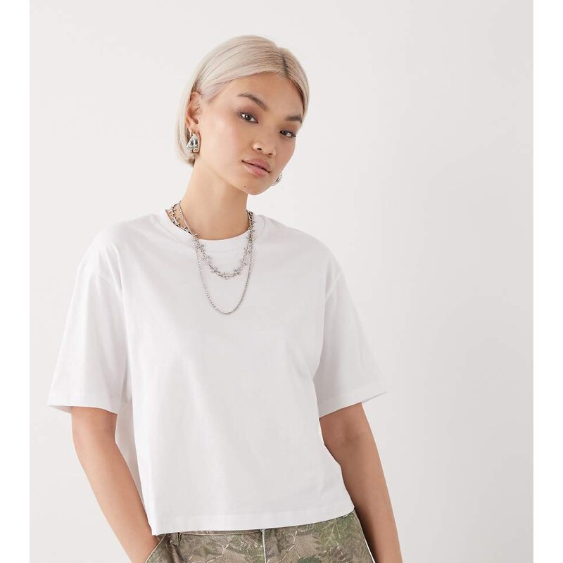 COLLUSION boxy short sleeve t-shirt in white