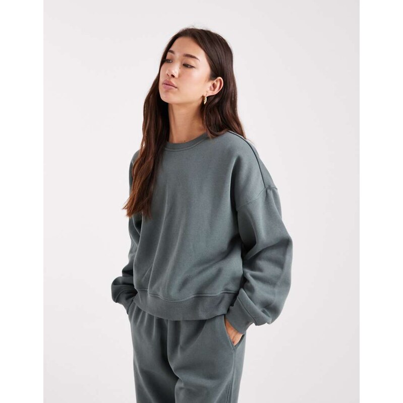 ONLY crew neck drop shoulder sweatshirt co-ord in green 109127830