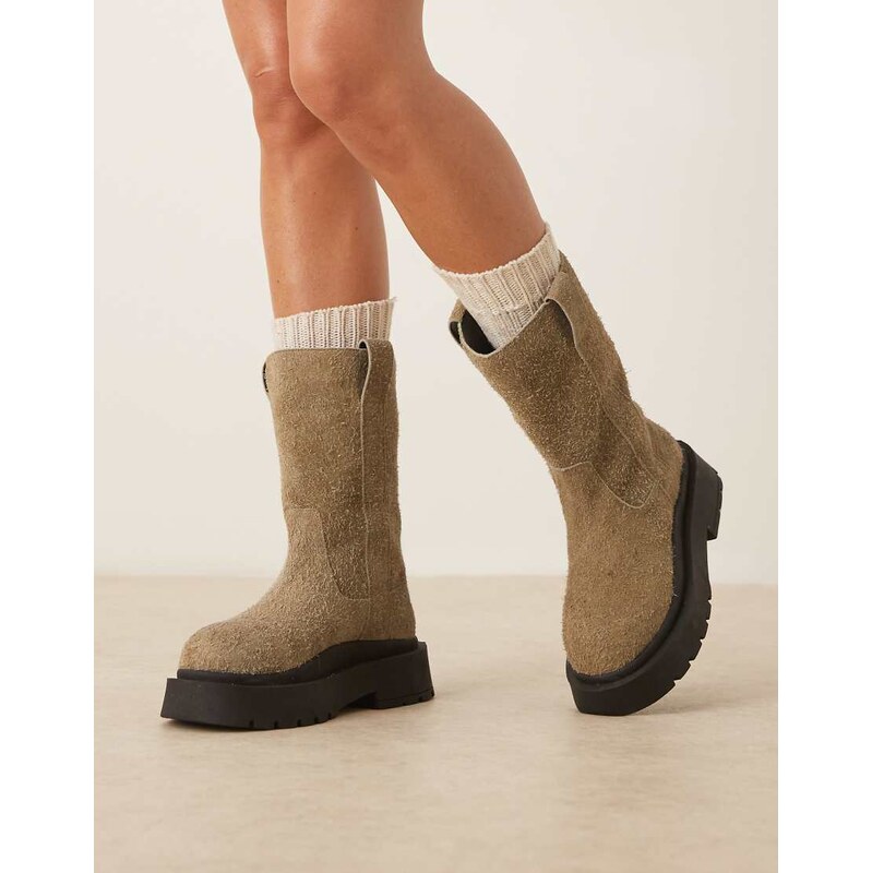 ASOS DESIGN Coast chunky pull on boots in olive brushed suede