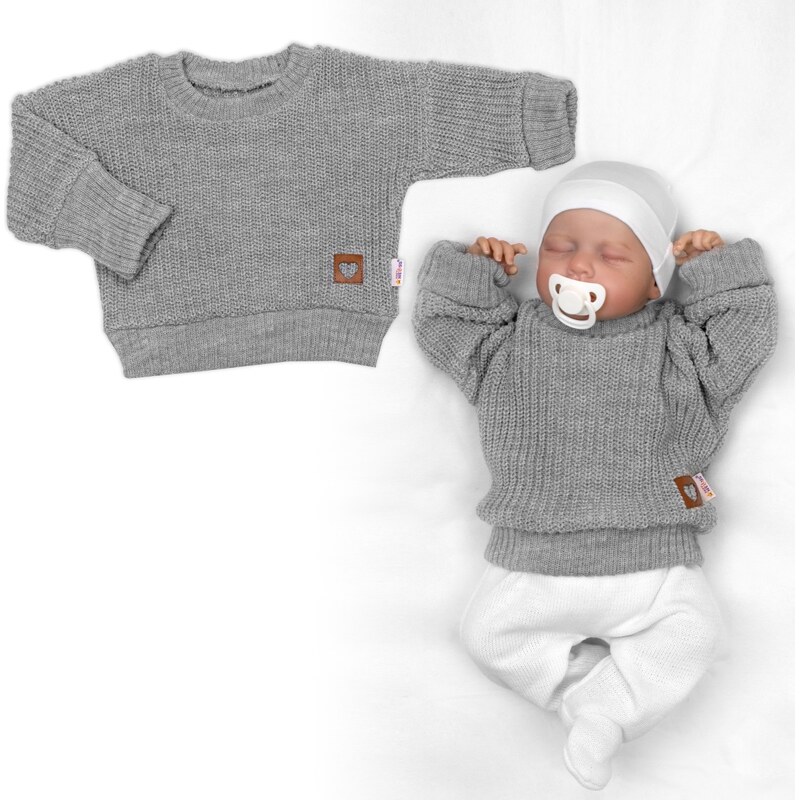 Baby Nellys Rostoucí oversize pletený svetřík pro miminko, šedý 100355606