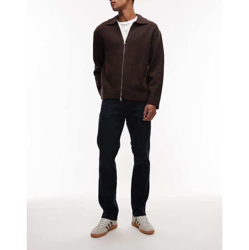Wrangler Larston slim taper jean in washed black