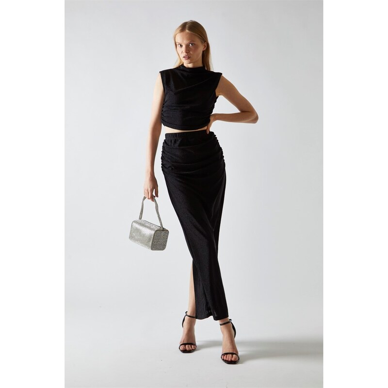 Glamorous Black 1693073 109206942