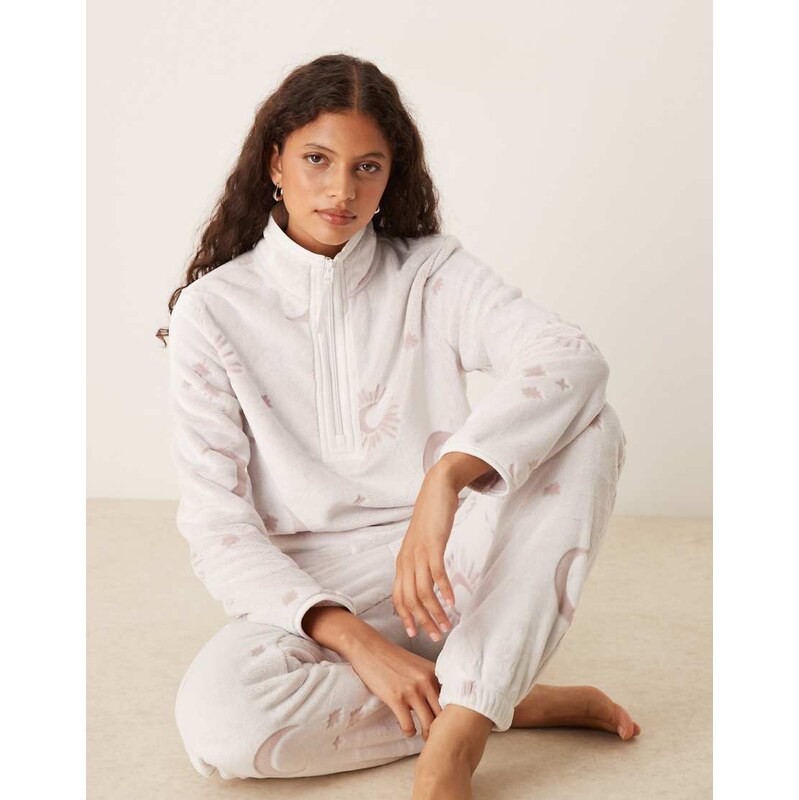 Chelsea Peers fleece lounge set in tonal star print-Neutral 109239546