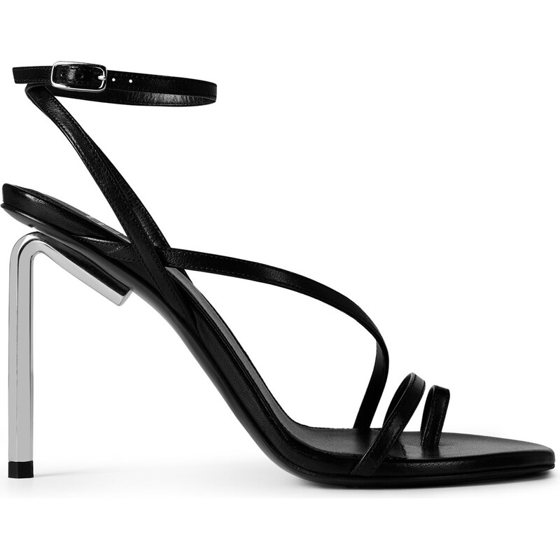 OFF WHITE Black 6381753 109267210
