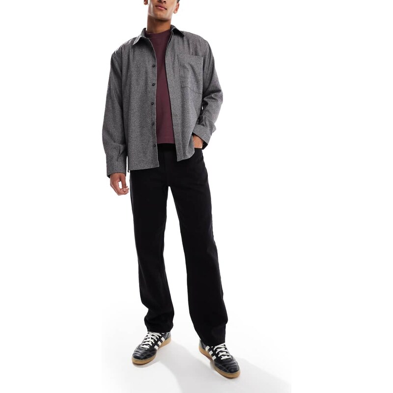 New Look relaxed fit jeans in black