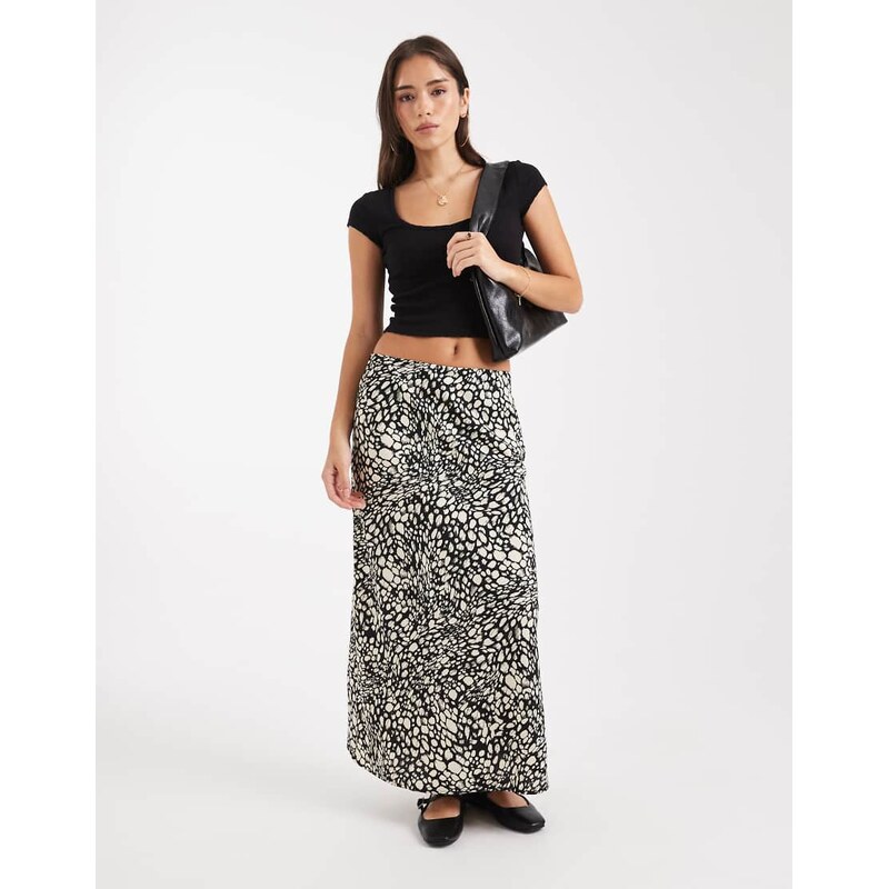 Wednesdays Girl abstract print skirt in black-Blue 109541889