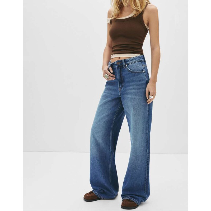 Pull&Bear Wide-leg jeans in medium blue 109333137