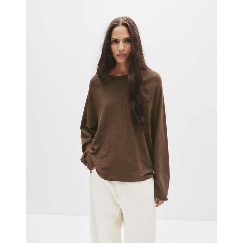 Pull&Bear Long sleeve raglan t-shirt in brown 109337107