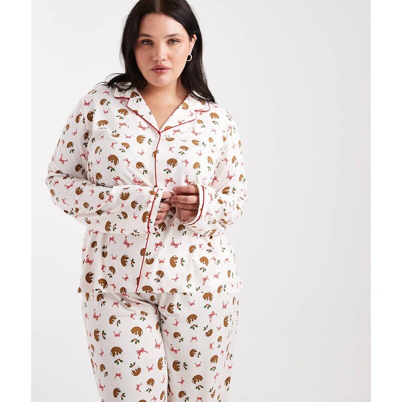 Urban Threads Curve Christmas long sleeve revere and trouser pyjama 109464226