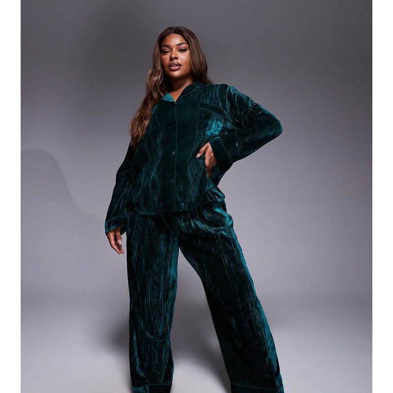 ASOS Curve ASOS DESIGN Curve velvet texture pyjama set in