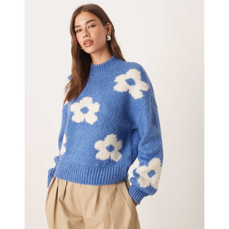 JDY flower placement jumper in blue