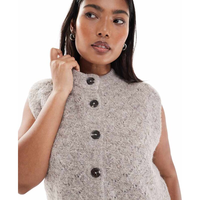 ASOS Curve ASOS DESIGN Curve button through stitch textured waistcoat 109350703
