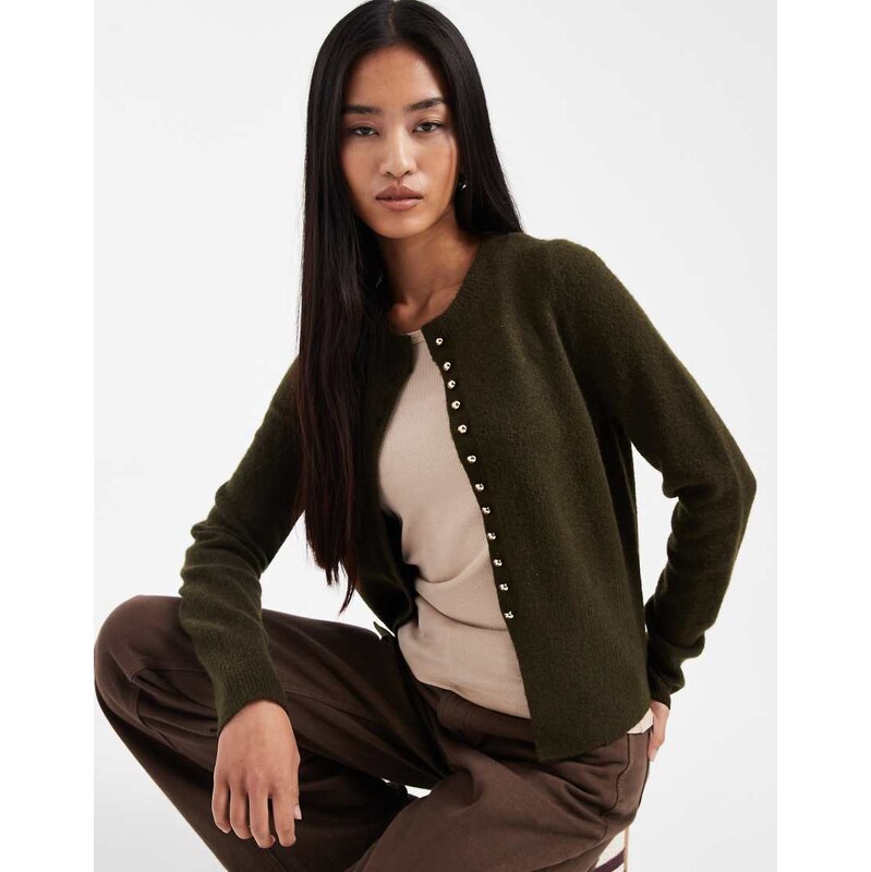 New Look dome button crew neck cardigan in khaki-Green
