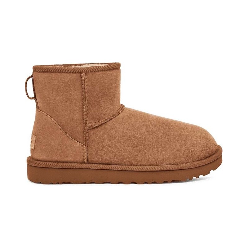 UGG Semišové sněhule UGG Classic Mini II