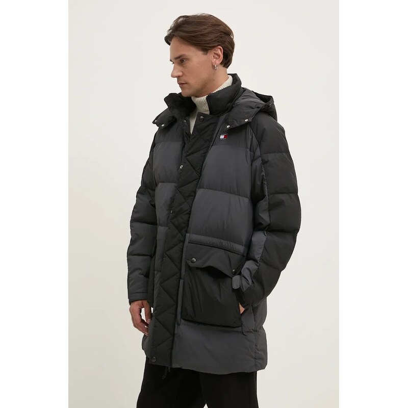 Péřová bunda Tommy Jeans