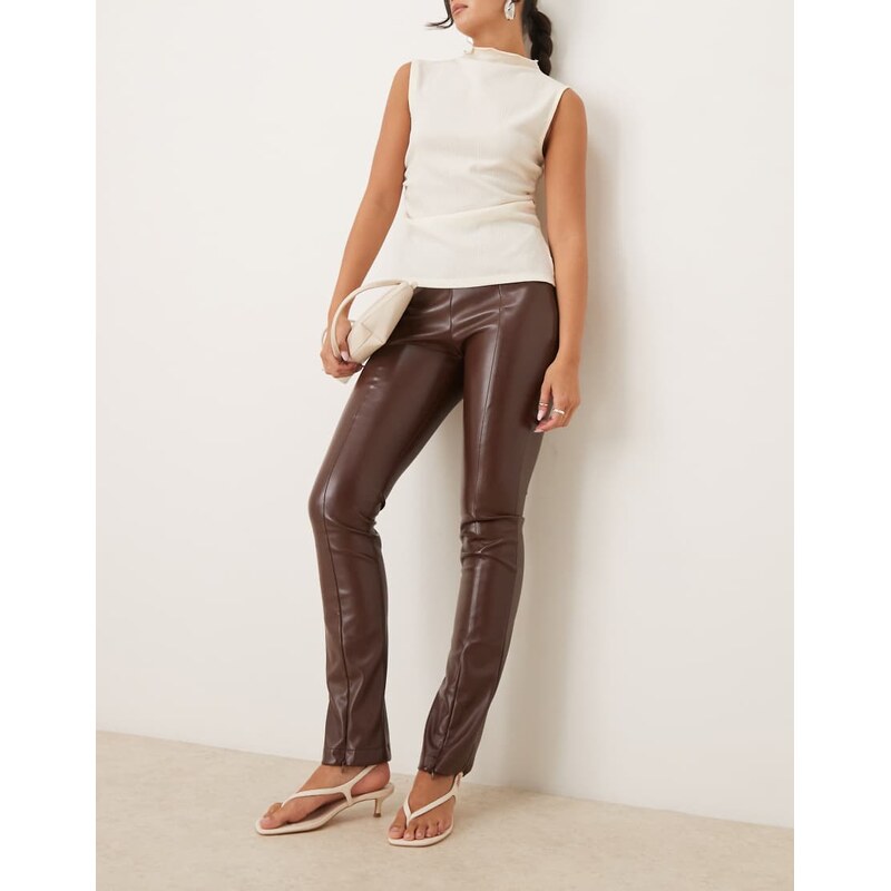 ASOS DESIGN skinny trousers in faux leather in fudge-Brown