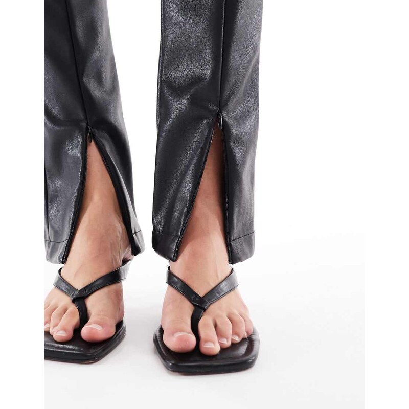 ASOS DESIGN Tall skinny trousers in faux leather in black-Grey