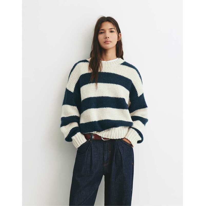 Pull&Bear Chunky striped knit sweater in navy 109594555