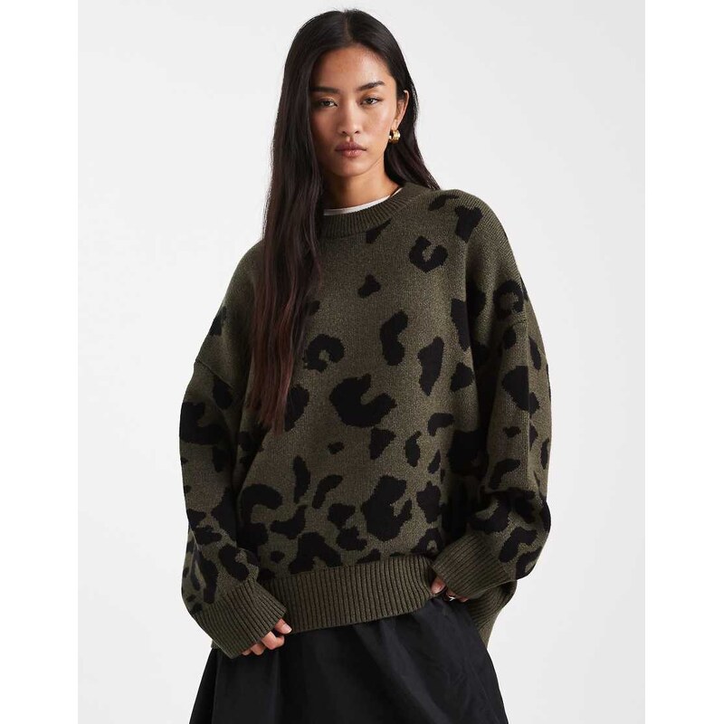 ASOS DESIGN oversized jumper in khaki leopard-Green 110923821