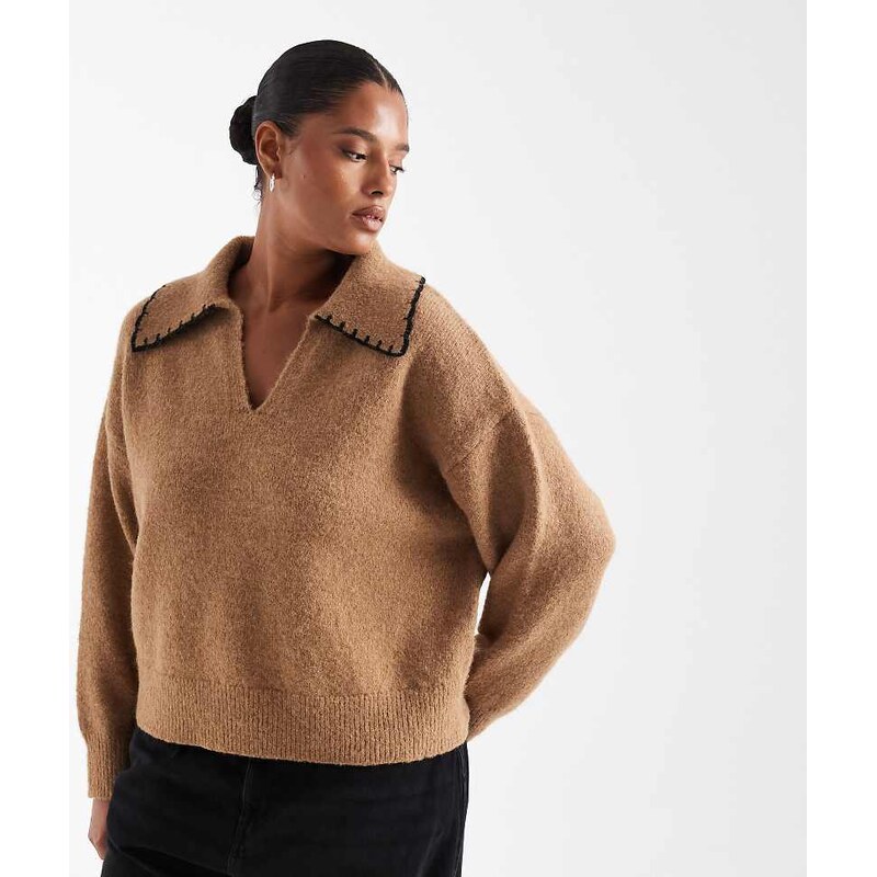 New Look Plus New Look Curve blanket stitch jumper in tan-Brown