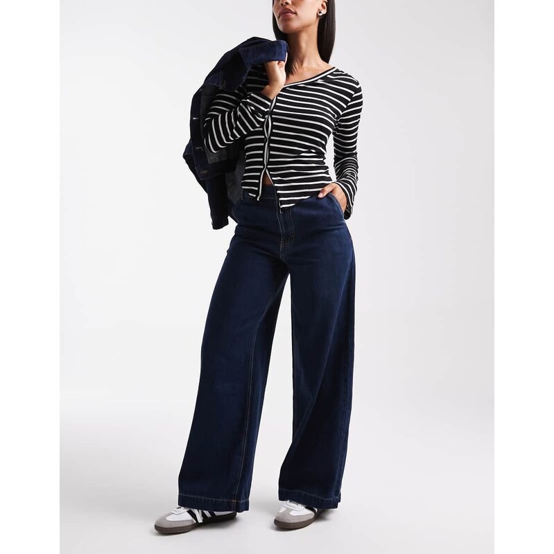 ONLY mid waist extra wide leg jeans in dark blue
