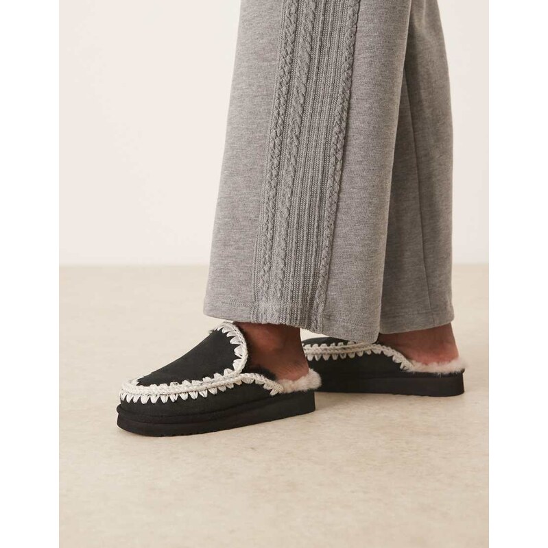 Mou suede slipper in black 109378659