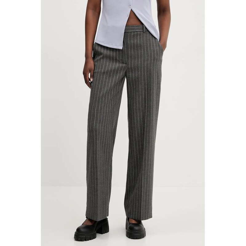 Abercrombie & Fitch Kalhoty Abercrombie & Fitch