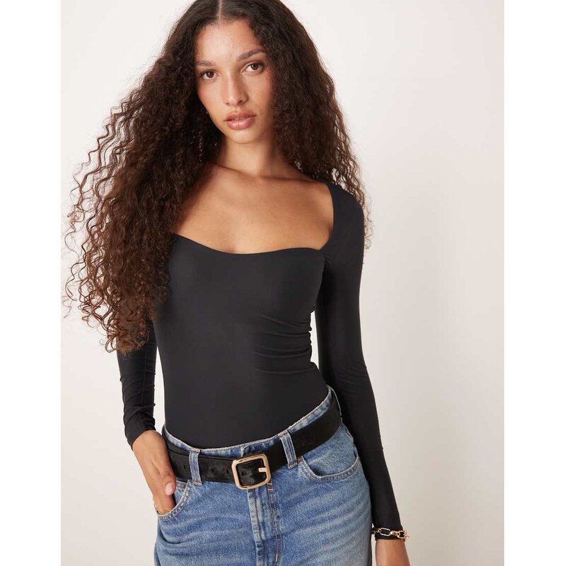 Abercrombie & Fitch sweetheart neckline long sleeve top with bra