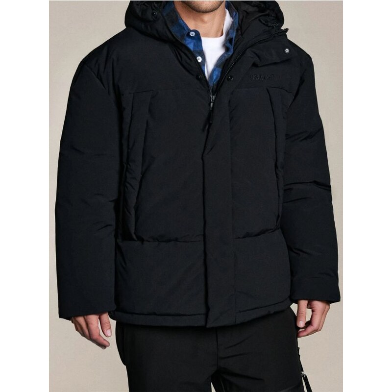 Sinsay - Prošívaná puffer bunda s kapucí - černá