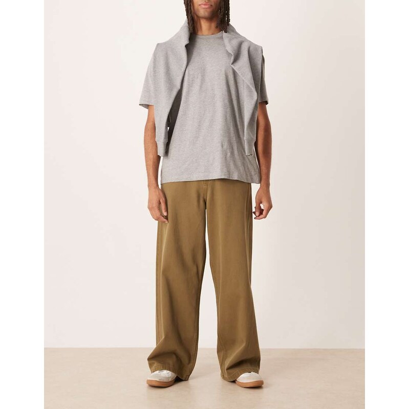 ASOS DESIGN loose jeans in brown wash