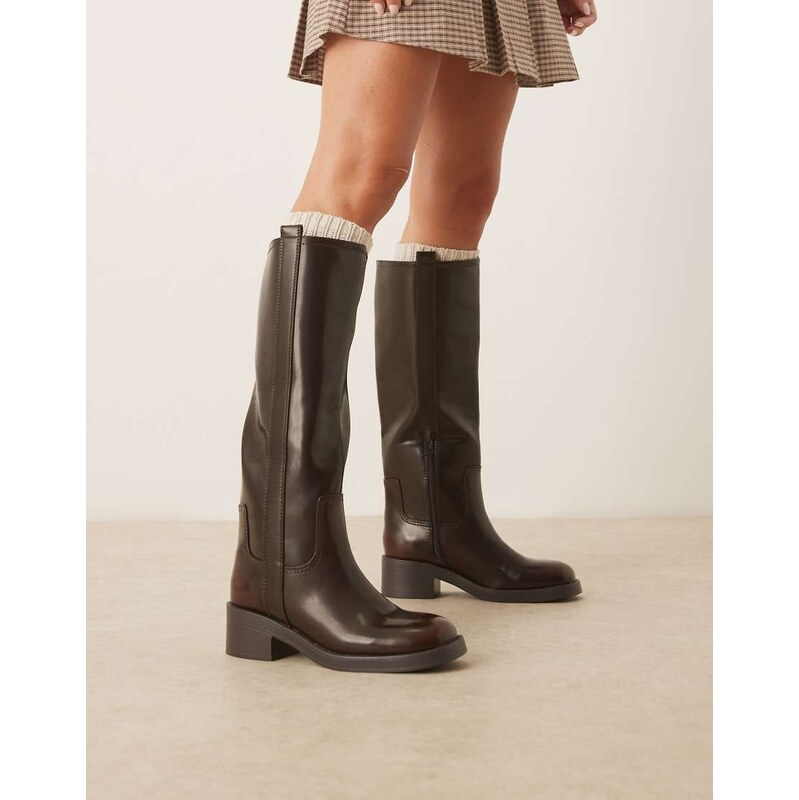 ASOS DESIGN Conan pull on chunky boots in chocolate-Brown 115589445