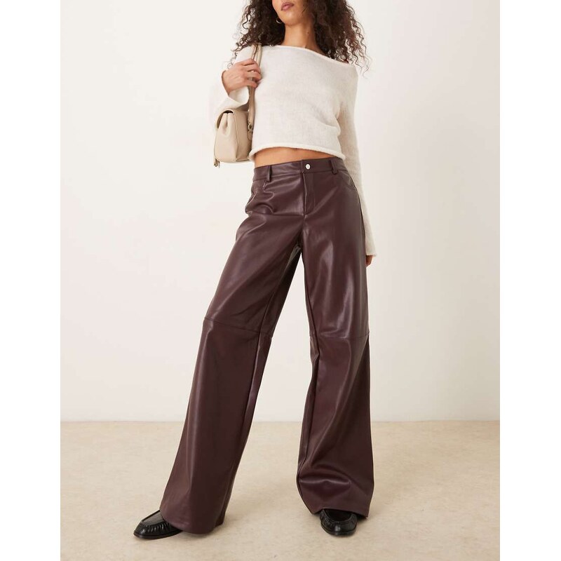 Gina Tricot PU straight leg trousers in burgundy-Red