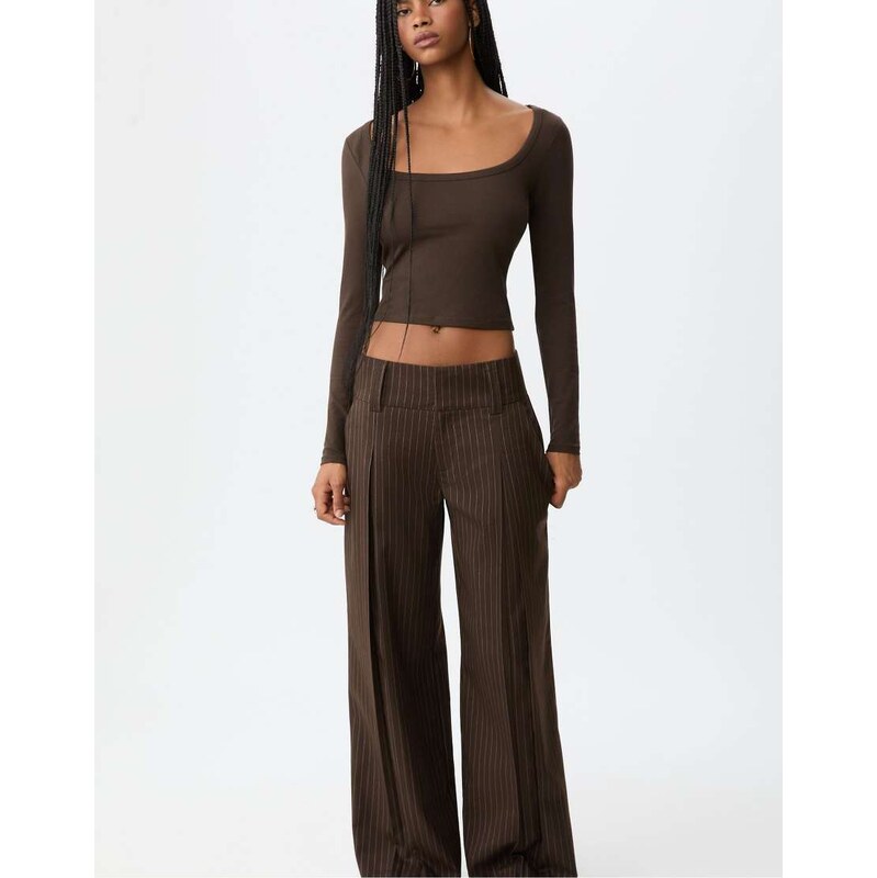 Stradivarius Smart trousers with striped waistband in brown