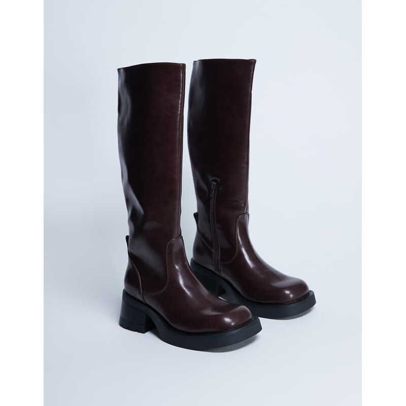 Topshop Rachel knee high chunky heeled boot in chocolate-Brown 115513330