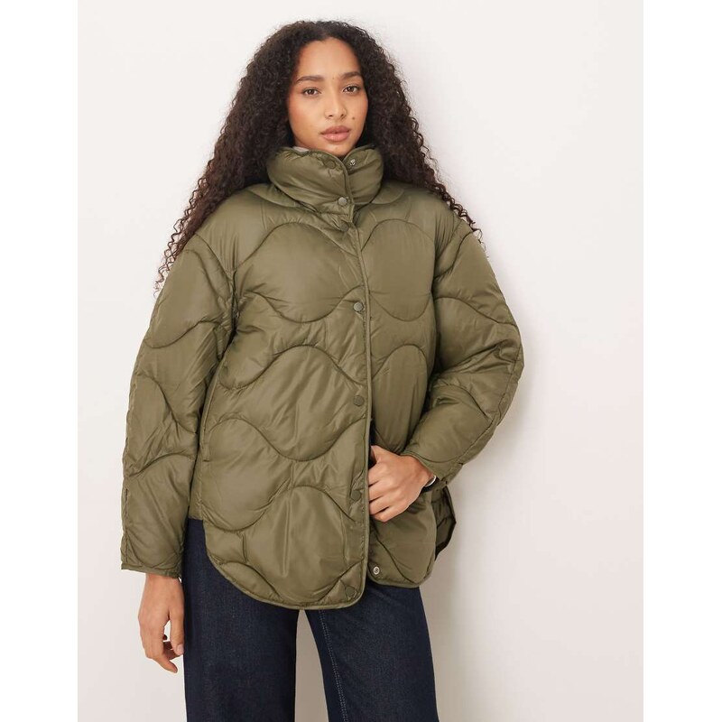 JJXX oversized quilted jacket with high neck in green