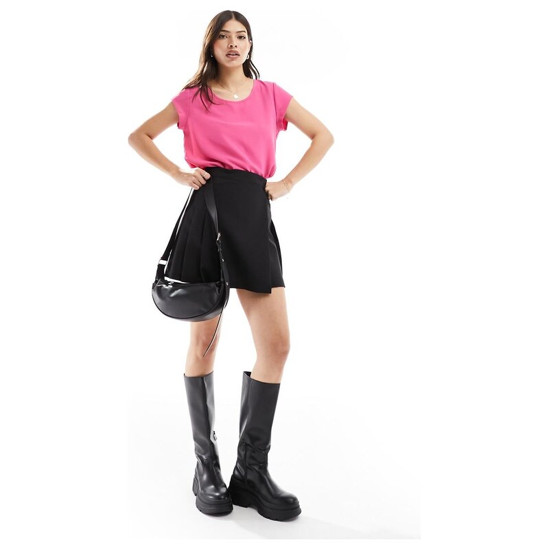 ONLY short sleeve back zip top in pink