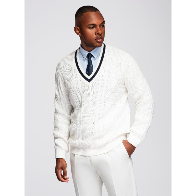 Ombre Mens plaid sweater with crew neckline - white