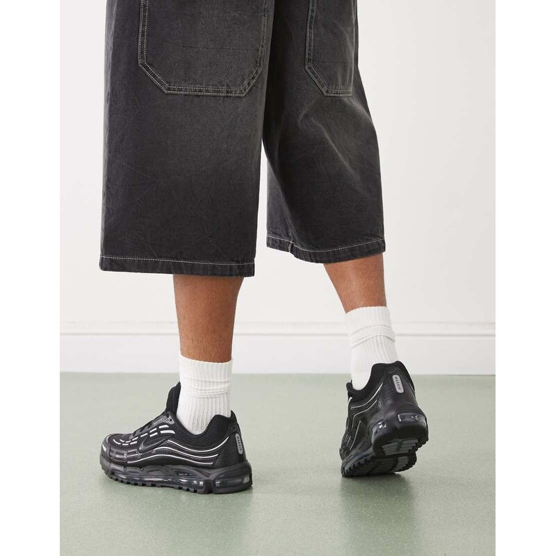 Nike Air Max TL 2.5 trainers in black-Silver