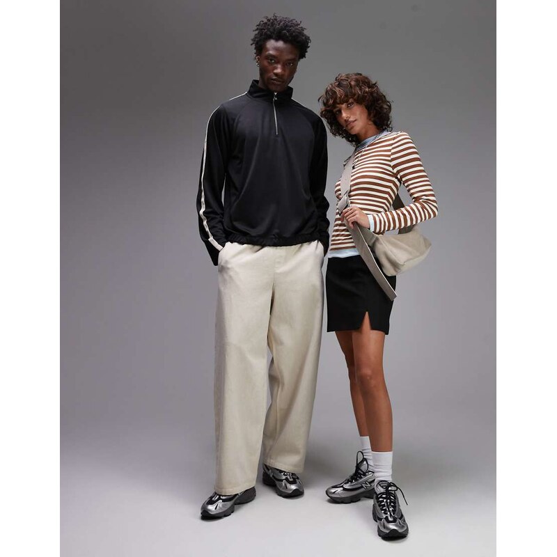 New Balance M1000 unisex trainers in chrome-Black