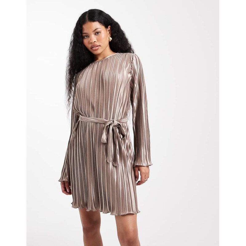 Vero Moda Petite tie waist plisse mini dress in gold