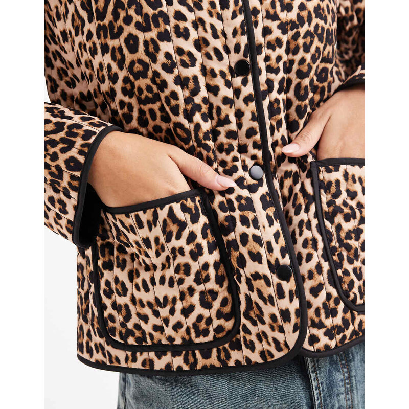Vero Moda quilted jacket in leopard print-Multi