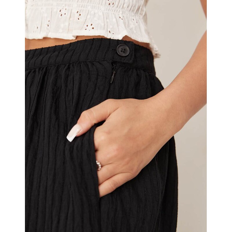 ASOS DESIGN billow trouser in soft texture in black