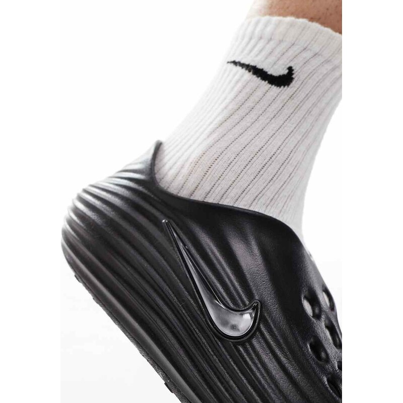 Nike Reactx sliders in black