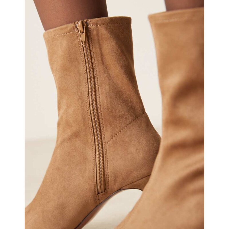ASOS DESIGN Rosalind kitten heel ankle boots in sand suedette-Neutral